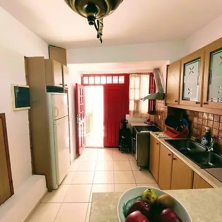 Διαμέρισμα Watchtower Studio *